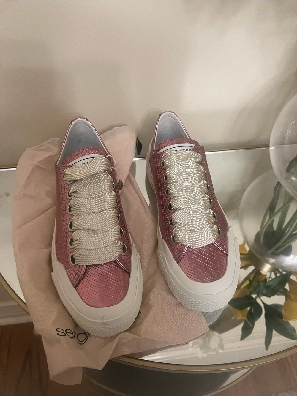 Sergio Rossi Pink Metallic Low-Top Sneakers with Cream Laces